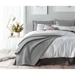 Bedspreien*Beddenbriljant Bedsprei Wayfair Silver